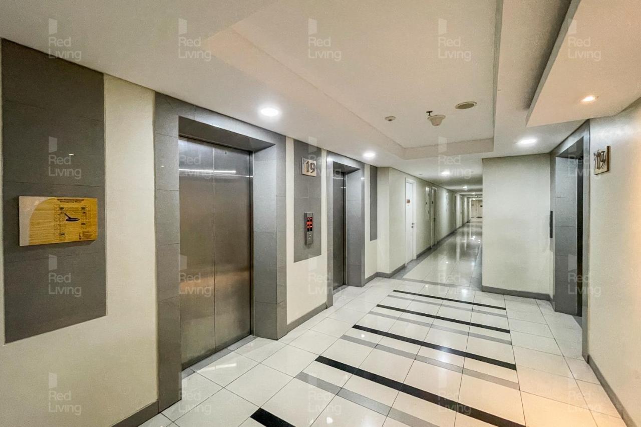Redliving Apartemen Parahyangan Residence - Anton Rooms Bandung Eksteriør bilde