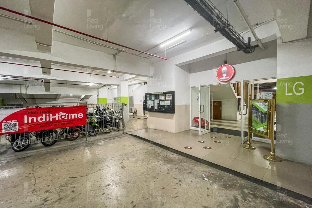 Redliving Apartemen Parahyangan Residence - Anton Rooms Bandung Eksteriør bilde