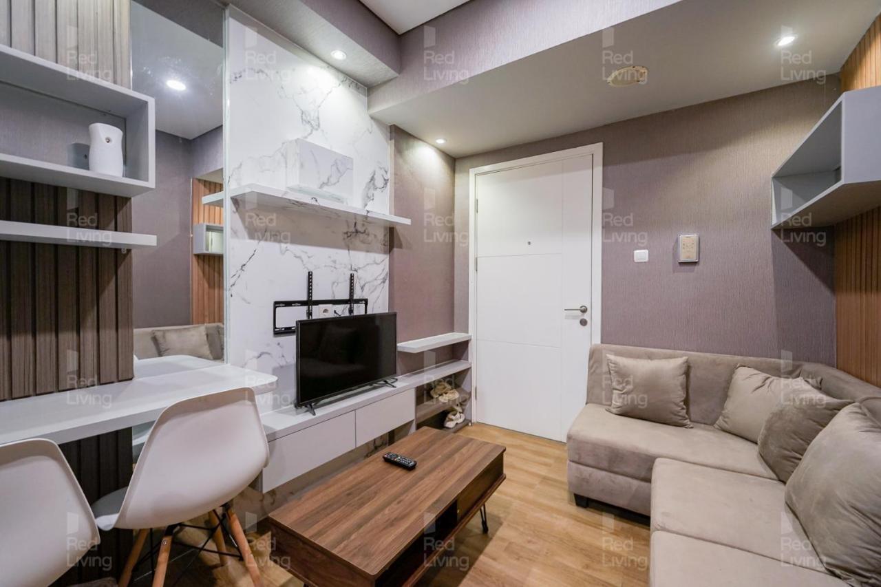 Redliving Apartemen Parahyangan Residence - Anton Rooms Bandung Eksteriør bilde